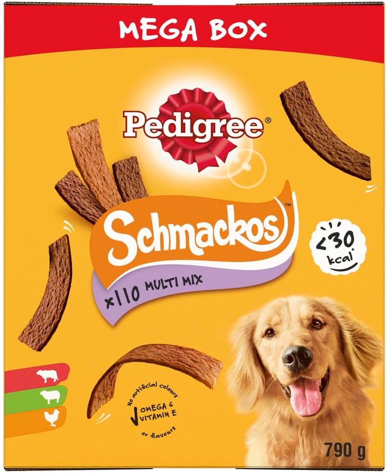 Pedigree Schmackos Mega Pack 110 Strips Snacks, Dog Treat Multipack with Beef, Lamb and Poultry Flavours, 790 g (Pack of 1)