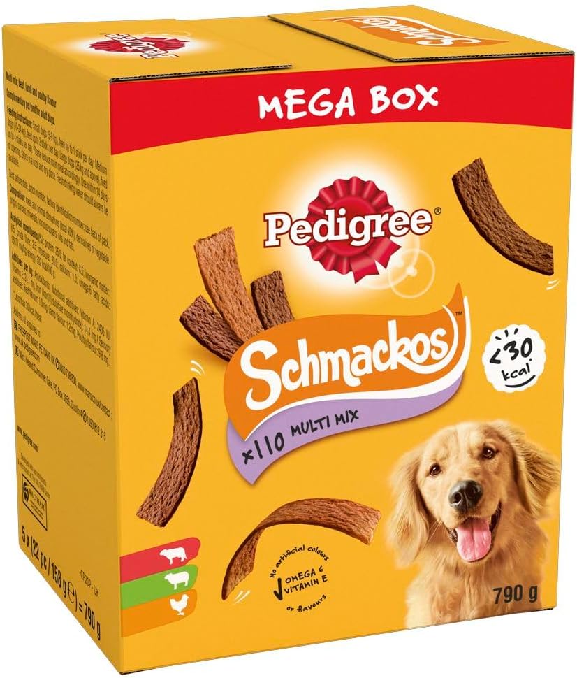 Pedigree Schmackos Mega Pack 110 Strips Snacks, Dog Treat Multipack with Beef, Lamb and Poultry Flavours, 790 g (Pack of 1)